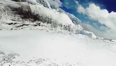 穿越西藏 ：雪板飛揚